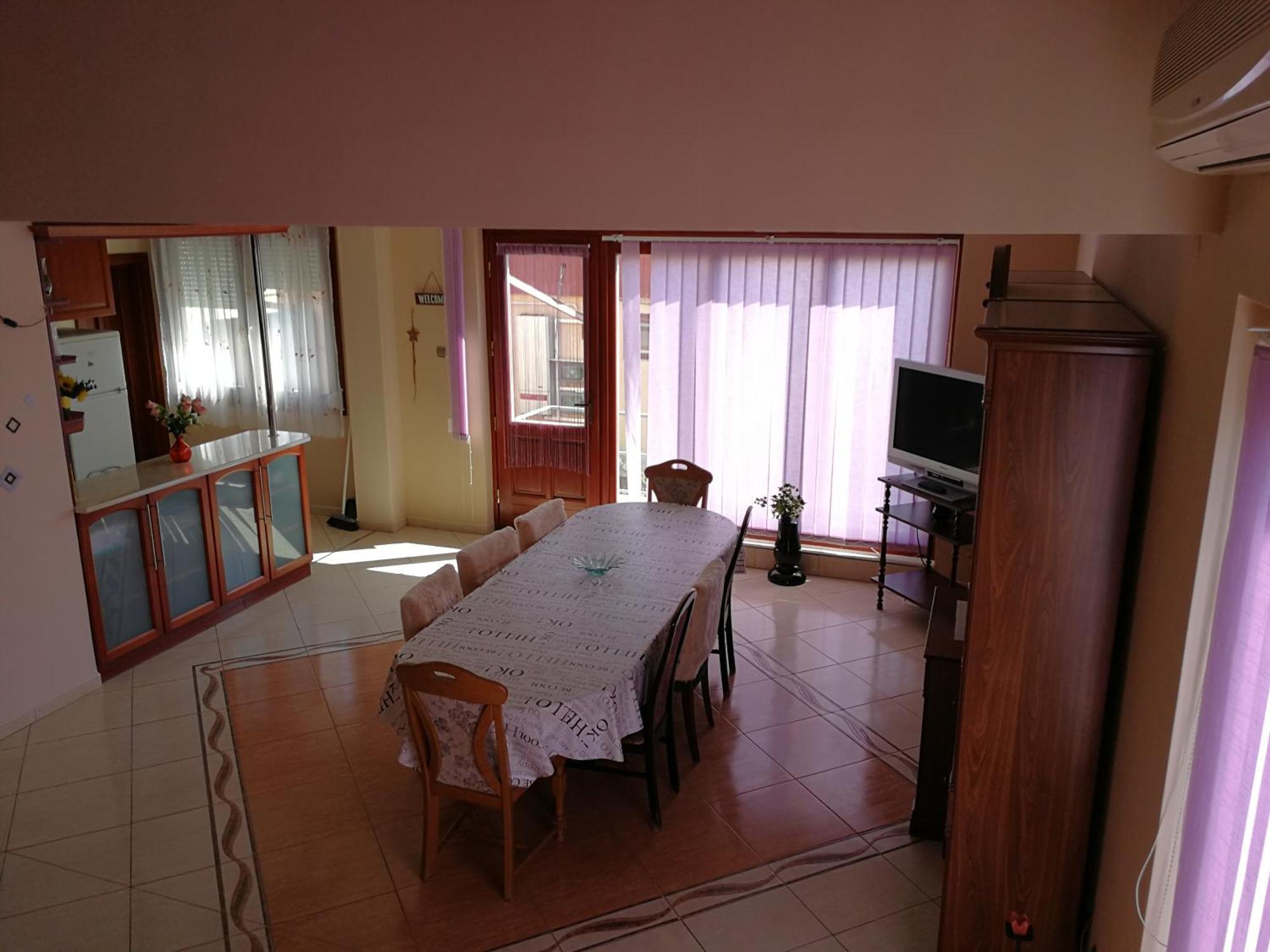 Hajnal Apartman ハイデゥソボスロー エクステリア 写真