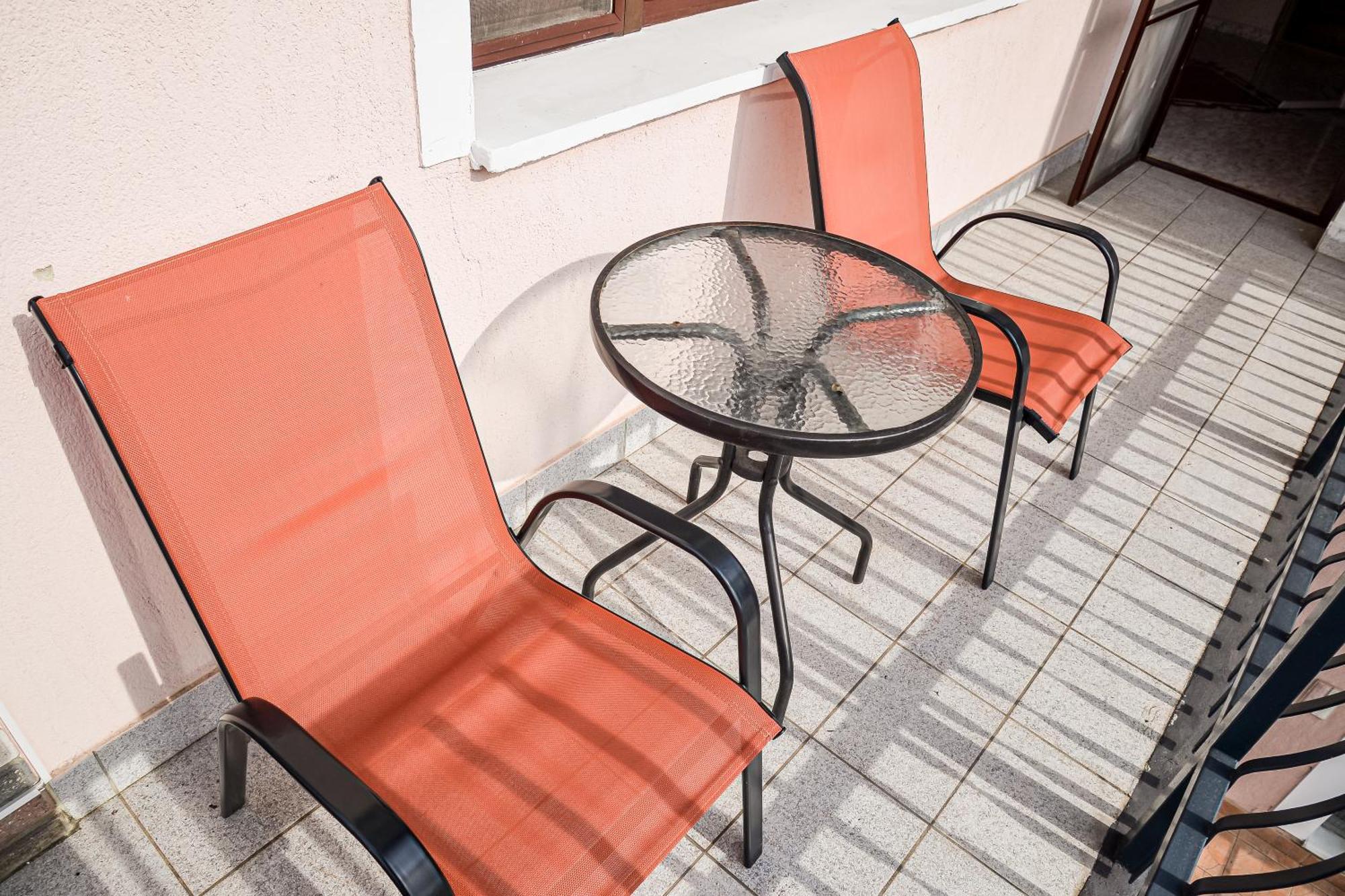 Hajnal Apartman ハイデゥソボスロー エクステリア 写真